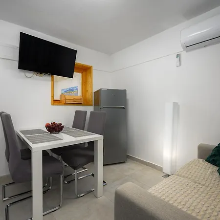 House Miha Holiday home