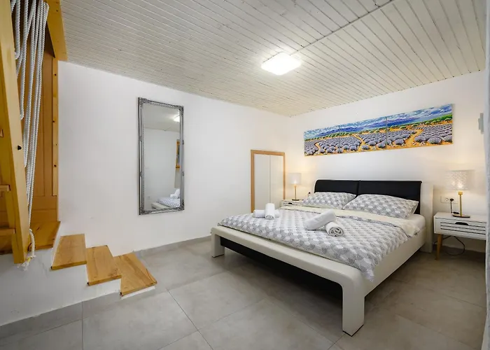 Vakantiehuis House Miha *